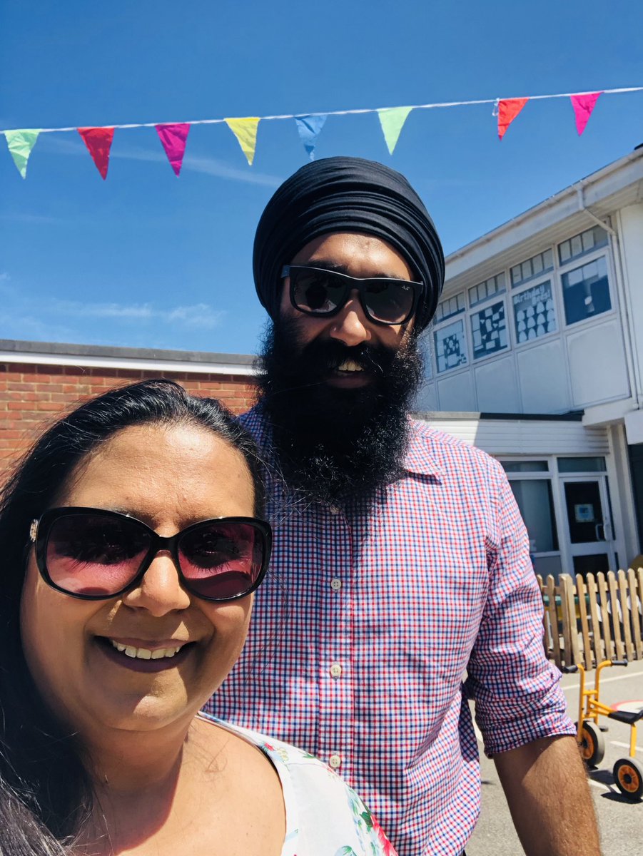 Absolutely great to meet the candidate for #RuislipNorthwoodPinner this afternoon, <a href="/tony_gill91/">Cllr Tony Gill</a> at #StJohnFisher School Summer Fete. Lovely conversations and look forward to him becoming the next MP for #RNP