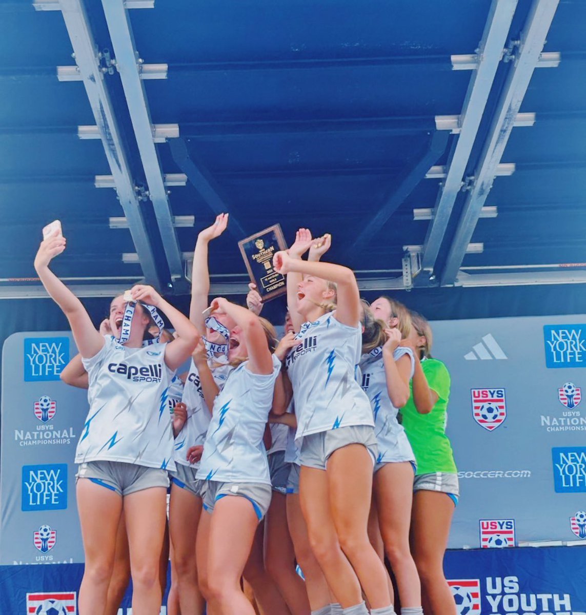 We did it again! Back to back Southern Regional champions !!! Couldn’t be more proud of all of us! Nattys 🔜🔜🔜 I love this team!! <a href="/AveryRoger43409/">Avery Rogers</a>