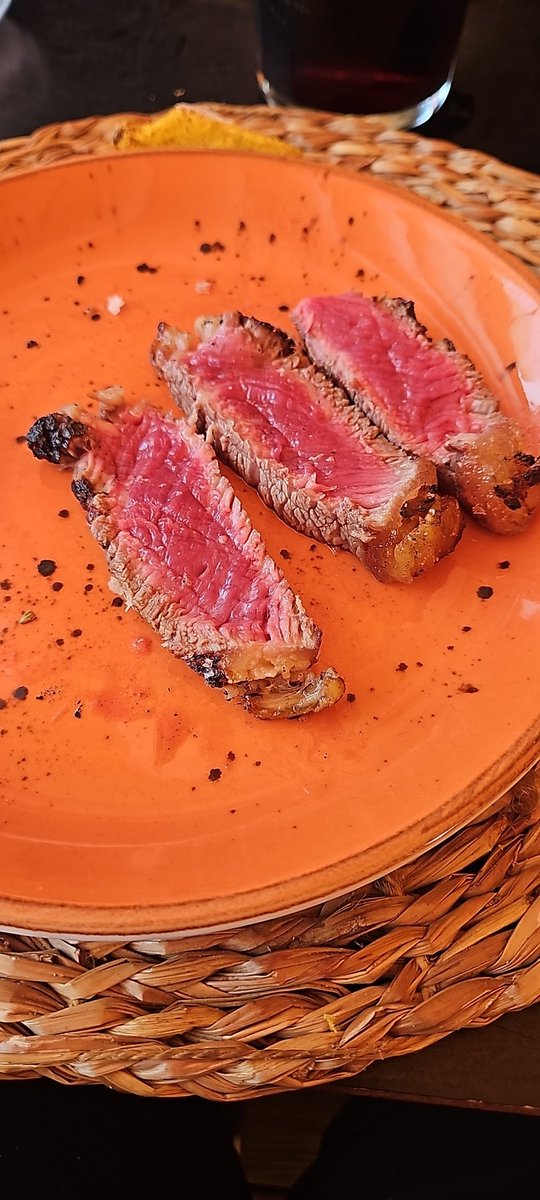 Si no te gusta en este punto la carne, no te gusta la carne. 

Al que opine distinto le espero en un 1v1 a cara descubierta