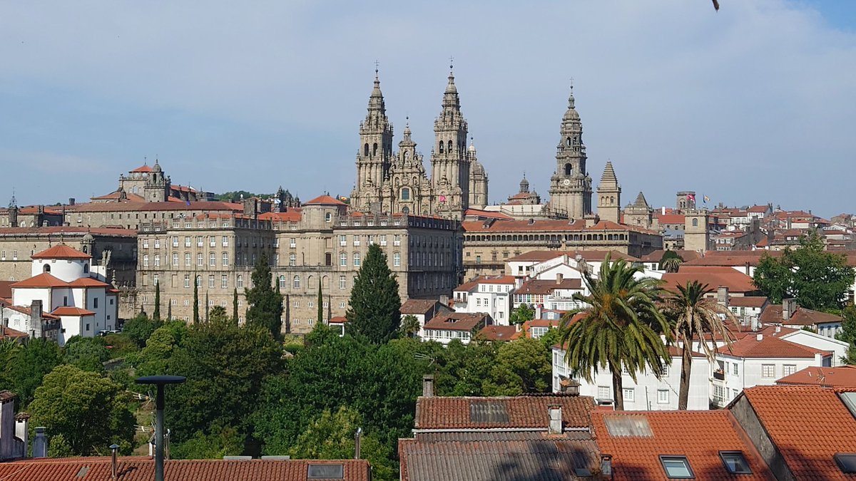 EPC-Europ Pancr Club (@eurpancclub) on Twitter photo The #EPC2024 is over 🇪🇦
4️⃣ incredible days packed with science, discussions and fun 🎉!!
A huge thank you to all participants, speakers, chairs and sponsors 🙏🙏
Most of all we thank <a href="/EDominguezMunoz/">J. Enrique Dominguez-Munoz</a> ✨ who really has created amazing magic for us - THE BEST meeting ever 💜❤️ The #EPC2024 is over 🇪🇦
4️⃣ incredible days packed with science, discussions and fun 🎉!!
A huge thank you to all participants, speakers, chairs and sponsors 🙏🙏
Most of all we thank <a href="/EDominguezMunoz/">J. Enrique Dominguez-Munoz</a> ✨ who really has created amazing magic for us - THE BEST meeting ever 💜❤️