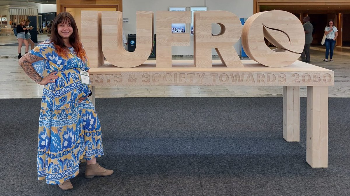 Karelle Rheault (@karellerheault) on Twitter photo I thought my pregnant belly looked big last month during the #IUFRO2024 conference, but it was nothing compared to now! 😫🤰 <a href="/Momademia/">Academic Mom, PhD</a> I thought my pregnant belly looked big last month during the #IUFRO2024 conference, but it was nothing compared to now! 😫🤰 <a href="/Momademia/">Academic Mom, PhD</a>