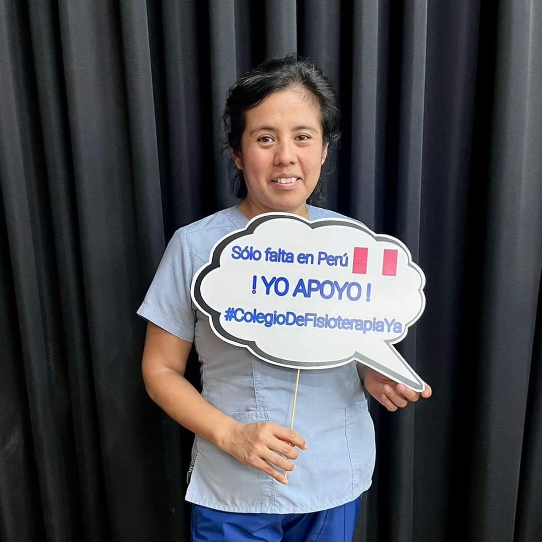 ASPEFISIO's tweet photo. Creacion del "Colegio de Fisioterapeutas del Perú":
✋🏻Muestra tu apoyo!
📷 Envíanos tu foto, publica en tus redes sociales y etiquétanos
🇵🇪 ¡Por la salud de los peruanos!
Nota: Solicita el archivo PDF por messenger.
#ColegioDeFisioterapiaYa #WorldPhysiotherapy #ASPEFISIO https://t.co/pkRL11AWMP
