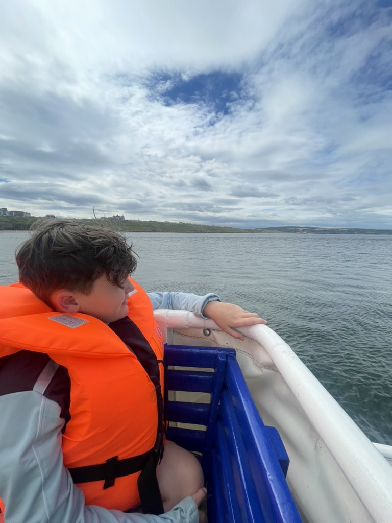 theeayatollah's tweet photo. Boat Trip
Toucans and Swans at sea. What a beautiful day! #SPSWhitby https://t.co/roOnMvrByF