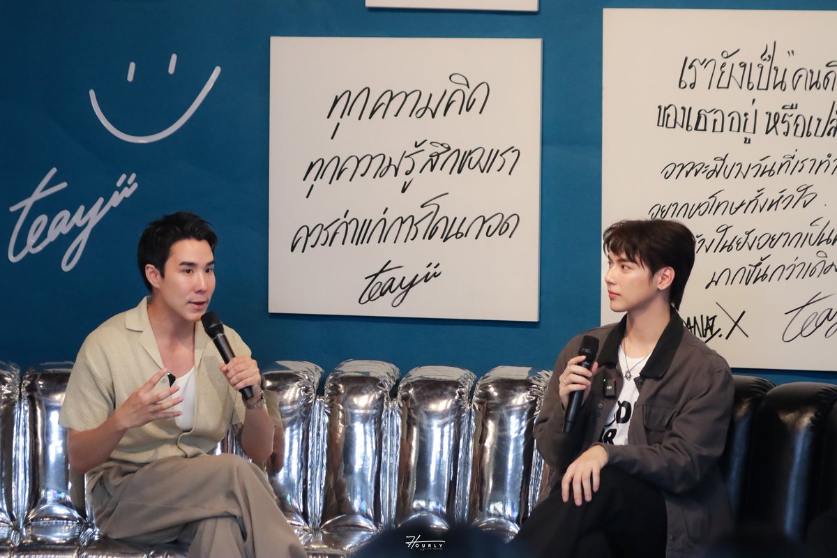 hourlypentor's tweet photo. [290667] ขอบคุณทาง Buddythai ที่เชิญเป็นต่อมาร่วมพูดคุยในงาน "การใช้ชีวิตอยู่ในความ Positive &amp; Negative และร่วมพูดคุยกับพี่เขื่อน  ณ จุดพักใจ ขอบคุณที่พูดส่งพลังบวกให้กำลังใจ และขอบคุณลักยิ้มทุกคนที่เดินทางมาหาปตนะค่า...ขออนุญาตลักยิ้มทุกคนงับ
#Buddythai #BuddyForAll #PentorJrp https://t.co/P5axICCApp