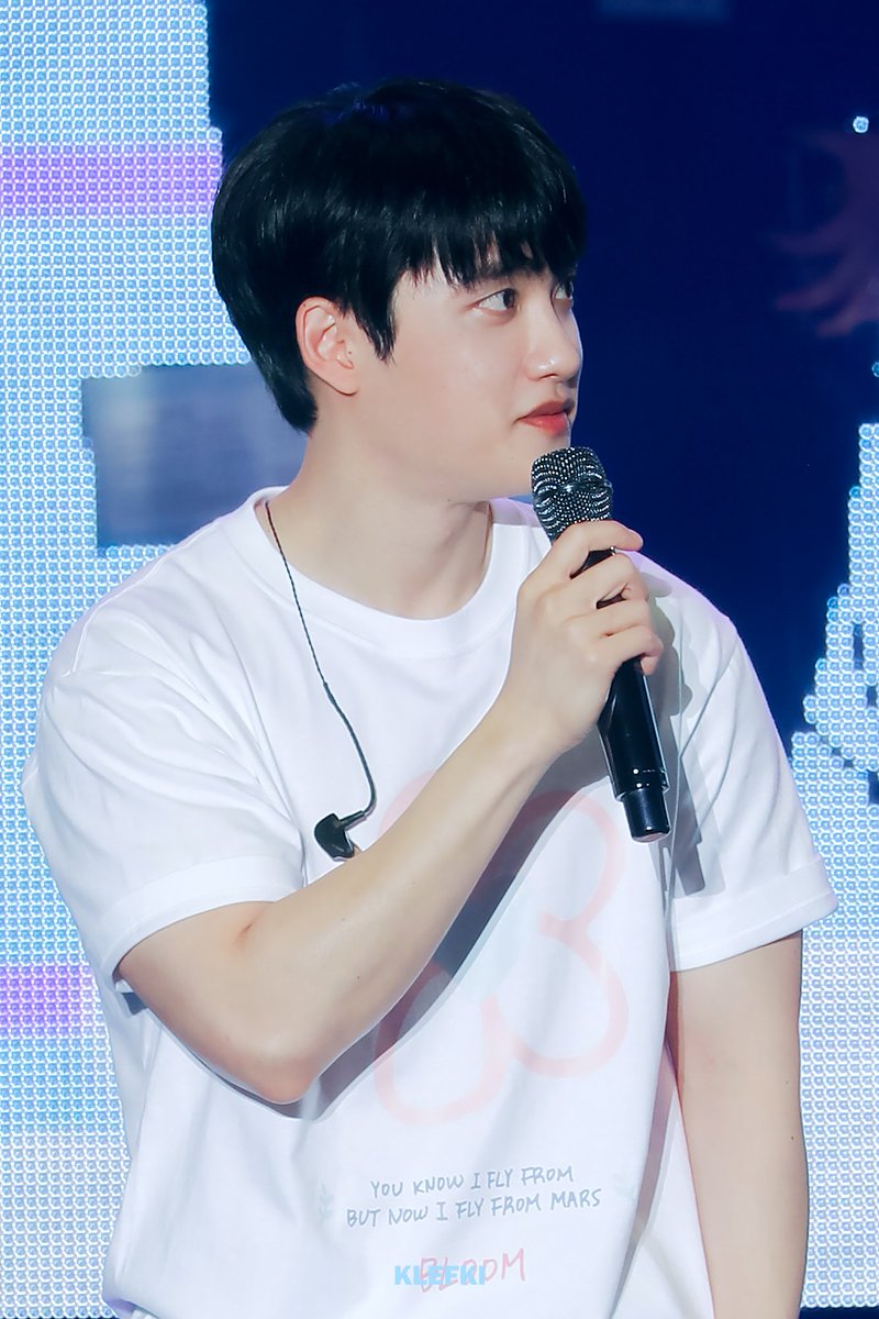 KLEFK112's tweet photo. 240608 도경수 팬콘서트 1회차

                            ╱|、
                          (˚ˎ 。7  
                           |、˜〵          
                          じしˍ,)ノ

#엑소 #디오 #도경수 #EXO #DO (D.O.) #DOHKYUNGSOO #都暻秀 #ド・ギョンス https://t.co/Zon5qVIU9M