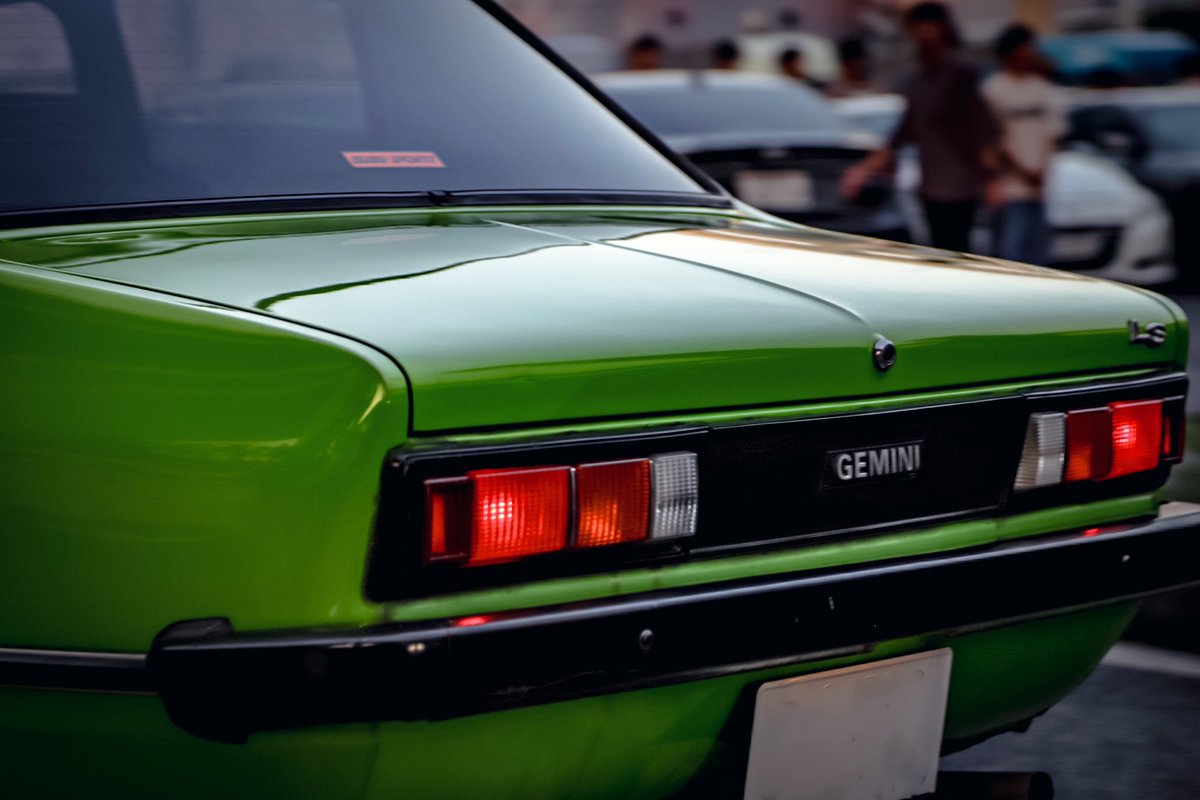 1978 Isuzu Gemini 1.6 LS Sedan (PF50)