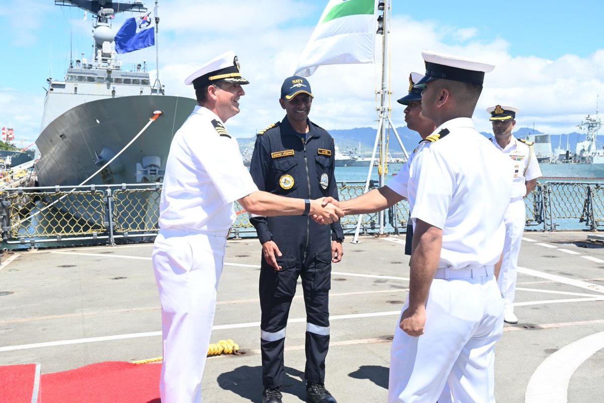 PRO_Vizag's tweet photo. #INSShivalik arrives at Pearl Harbor for #RIMPAC2024 , the world's largest naval exercise, after completing #JIMEX24 with Japan.
The multi-role stealth frigate showcases strength & cooperation in the South China Sea & North Pacific Ocean.
More: https://t.co/STmK2rlfHn https://t.co/1eSddQBglw