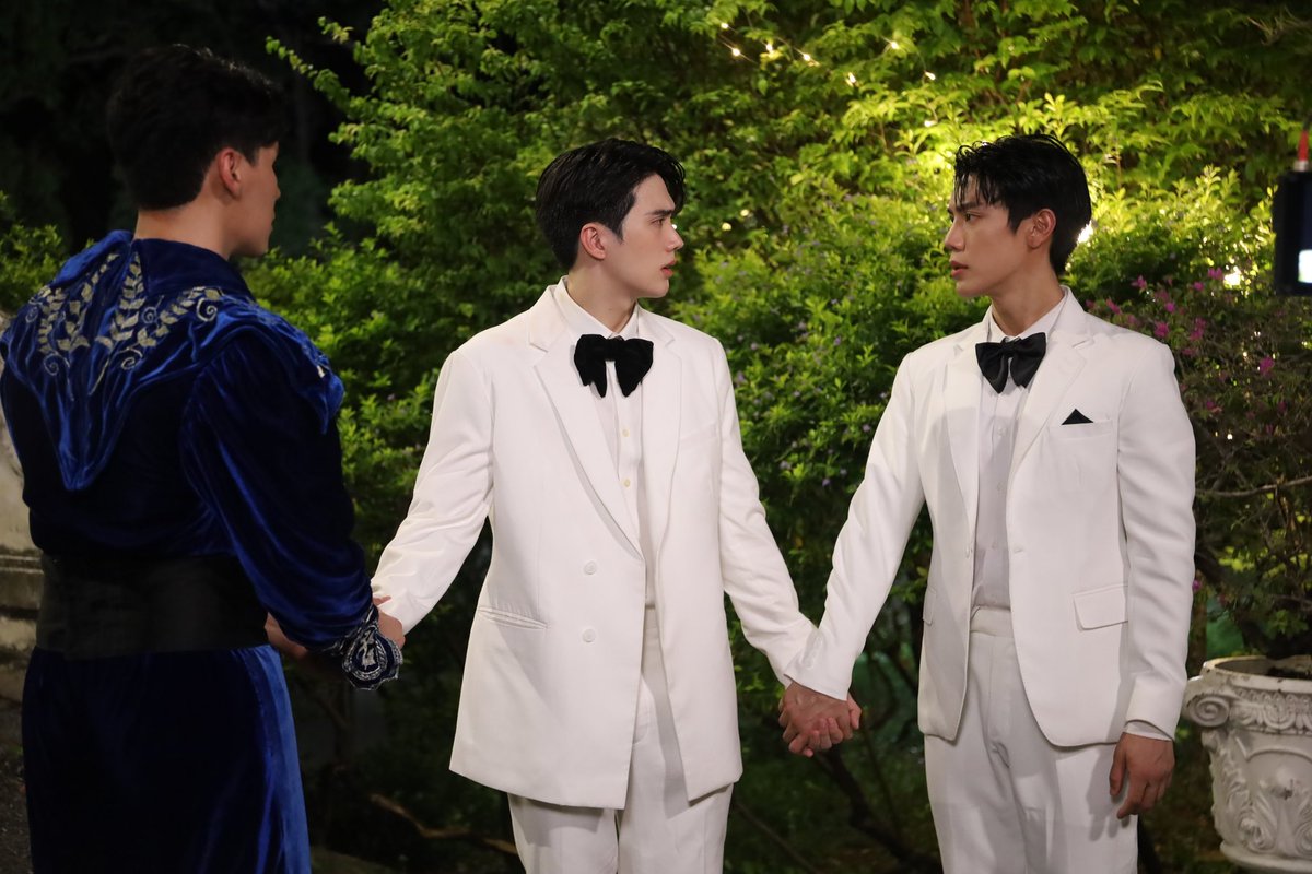 WandeeGooddayTH's tweet photo. ยักคือความสบายใจของดี
ดีโคตรชอบเวลาที่ตัวเองอยู่กับยักเลย
#WandeeGooddayEP9
@MisterGrtsp @innsarin @plapodd https://t.co/sbmOKq674m