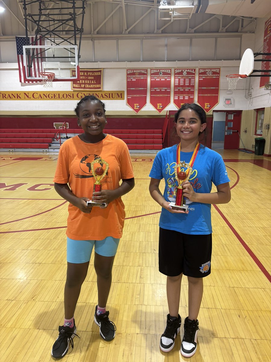 Girls Basketball Camp 2024 (Week One)

Construction at JPS did not stop us from having camp this year. Thank you to all of the campers and coaches for making the trip to EHS this week for our camp! We enjoyed seeing your competitiveness, determination, and teamwork all week!