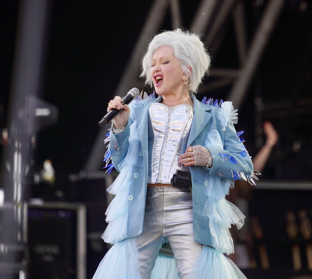 CYNDI LAUPER
⚡️⚡️⚡️⚡️⚡️
Pyramid Stage, Glastonbury Festival
Saturday 29th June, 2024
📸: <a href="/RaphPH/">Raph Pour-Hashemi 📸</a>