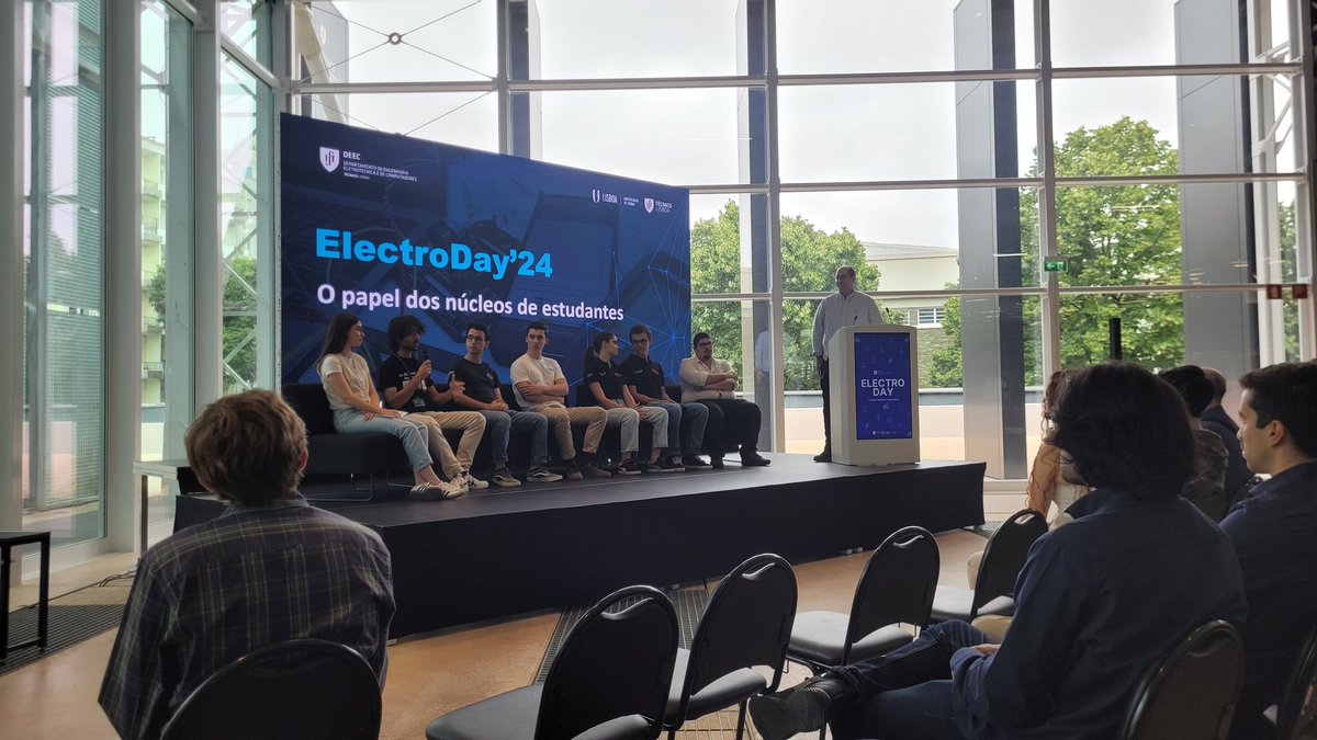 Jose_SV_'s tweet photo. ElectroDay rocks!
Energia pura. A não perder!
Powered by @deec_ist 
@istecnico https://t.co/ocIYgEoWhR