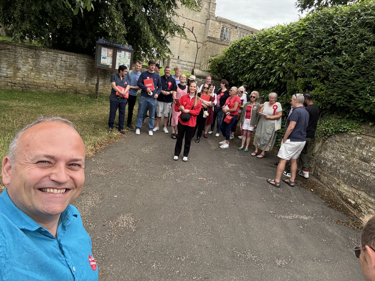 Neil Coyle (@coyleneil) on Twitter photo Enormous team out for the brilliant <a href="/UKLabour/">The Labour Party</a> candidate for Kettering <a href="/rosie_wrighting/">Rosie Wrighting MP</a> today enjoying the ☀️ and finding lots of new support! Enormous team out for the brilliant <a href="/UKLabour/">The Labour Party</a> candidate for Kettering <a href="/rosie_wrighting/">Rosie Wrighting MP</a> today enjoying the ☀️ and finding lots of new support!