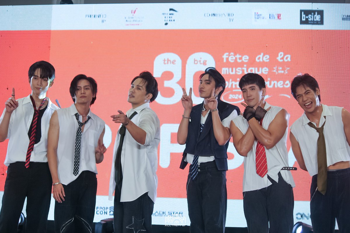 AllThePPop's tweet image. It was nice seeing you again boys!

1ST ONE AT FÊTE DE LA MUSIQUE PH
@1stoneOfficial #1stOne 
#1stOneDITO #FetePH30