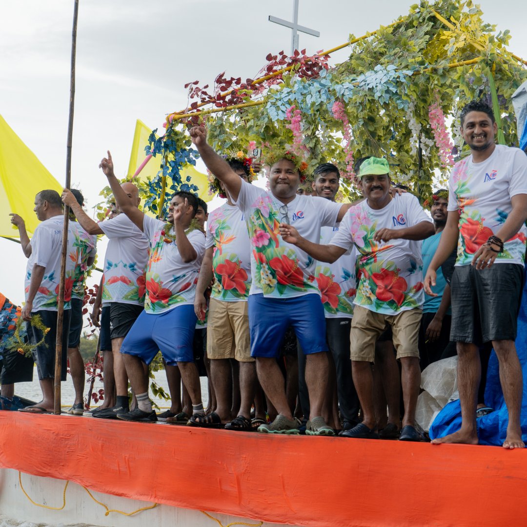 TourismGoa's tweet photo. Sangodd festival in Assolna was a colorful spectacle of decorated boats and lively festivities. This joyous celebration truly captures the essence of Goan culture and tradition.
#GoaTourism #RegenerativeTourismGoa #GoaBeyondBeaches #Sangodd #Sangodd2024 #Assolna #Goa https://t.co/aB8e09a1m1