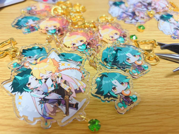 ノベルティのアクリルコースターも無事を確認しました!グッズも予定通りです!改めて明日よろしくお願いします