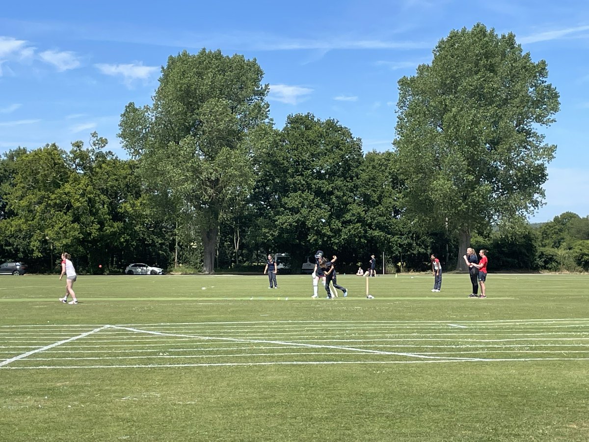 Manor House tweet media