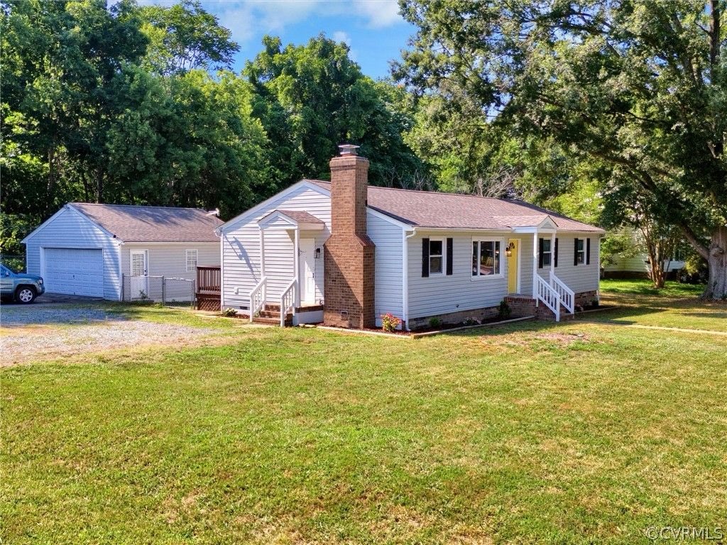 Who would like to buy me this house please? zillow.com/homedetails/10…