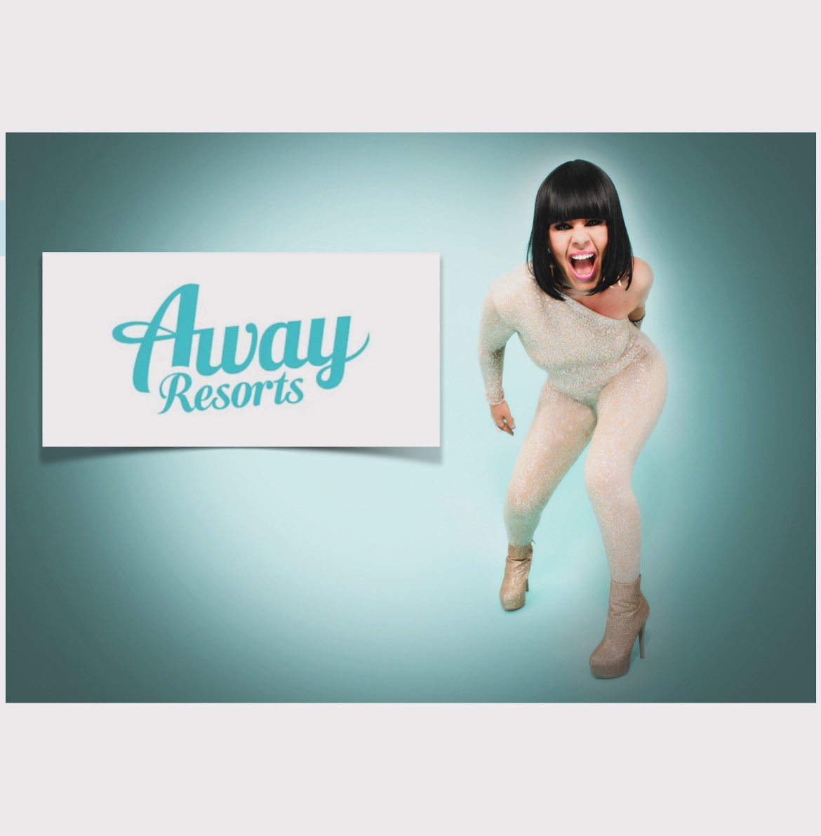 ack to the day job this evening @awayresortsholidays Tattershall Lakes!!! In the big top tonight love this venue 🩵