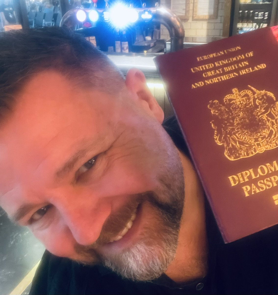 Tony Kay tweet media