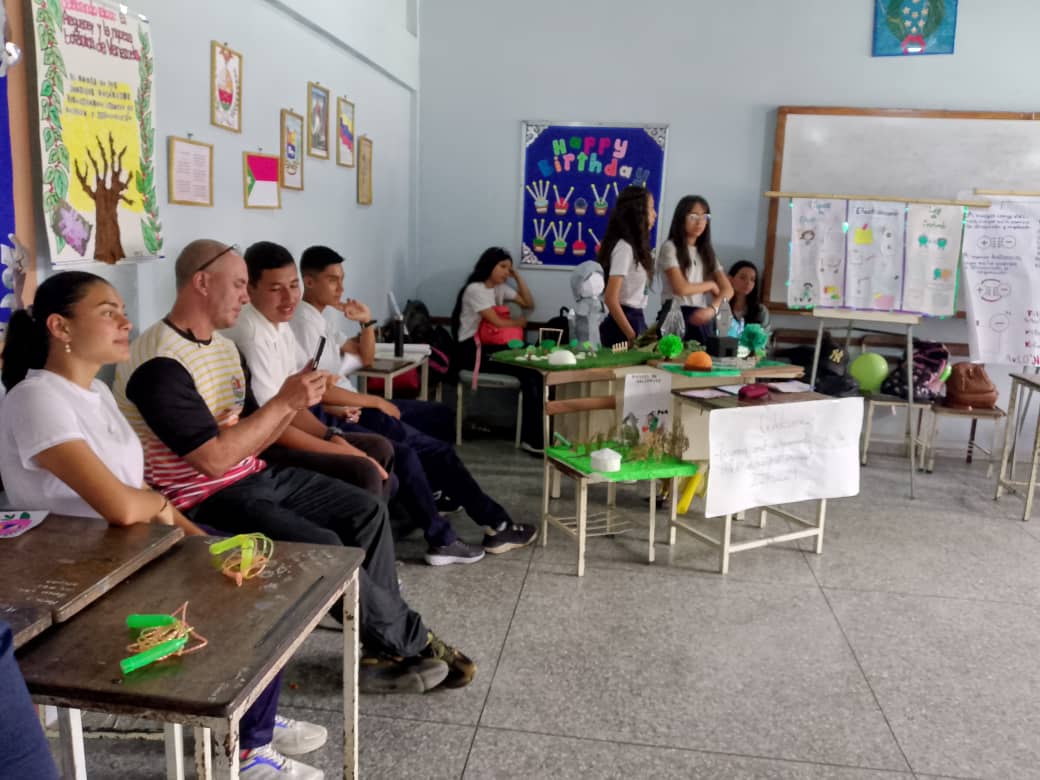 *Actividad*Cierre de  Avances y logros del III momento pedagógico de cuarto año Sección A B y C
*Propósito: Demostrar y evaluar el aprendizaje obtenido por los estudiantes durante la etapa académica.
*Institución :*Complejo Educativo Dr Regulo Burelli Rivas