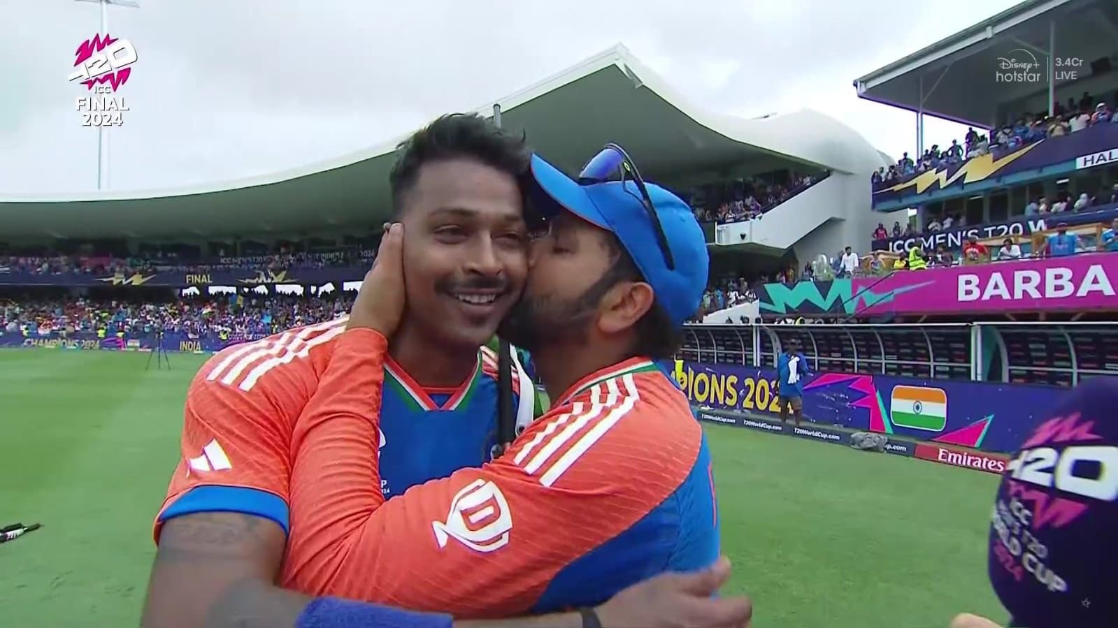 CricketGully on X: "Rohit Sharma kissing Hardik Pandya after the Title  Triumphs. https://t.co/t30LMmGoFC" / X