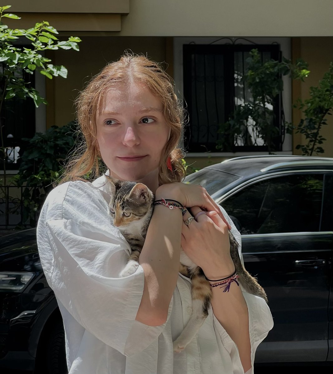 handisgo's tweet image. kedular ve ben. yani biz.