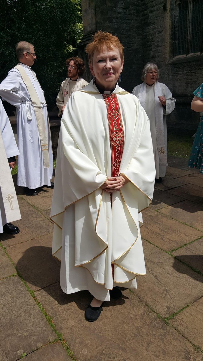 BlodauTW's tweet photo. So, this happened today. I’m a priest 😮😮😮 https://t.co/puzXBpuUIV