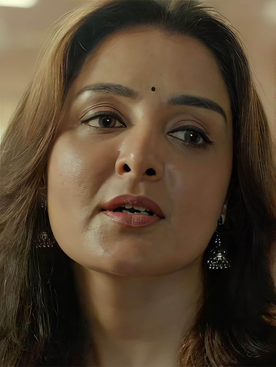 IswaryaMenon Adimai 2.0👅🥵 tweet media