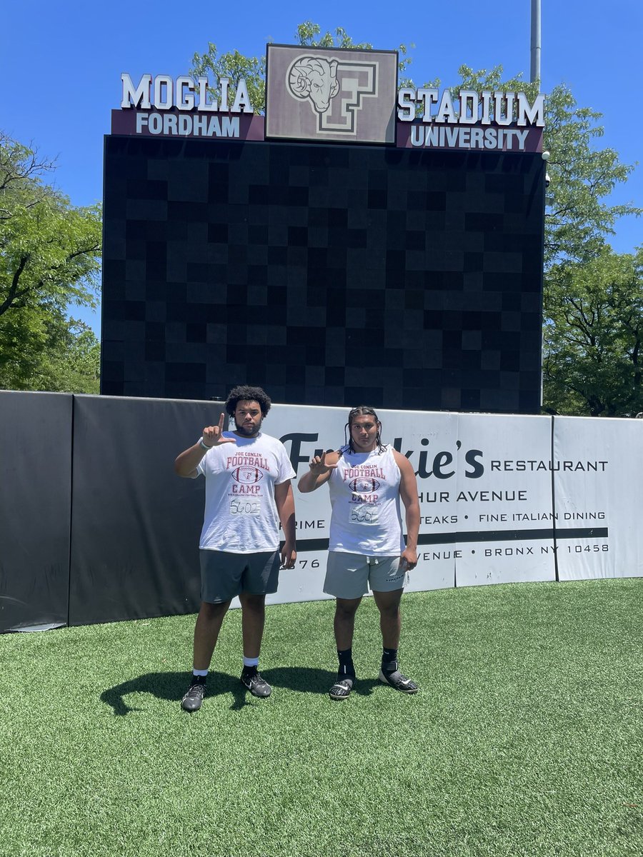 imcalebhouston's tweet photo. Had a fun time competing at @FORDHAMFOOTBALL with @Immanuelfr50 yesterday!!
Can’t wait for more
@oc_lincoln @coach_D_lincoln @Paul_Litvak https://t.co/YIYjs5Q0o3