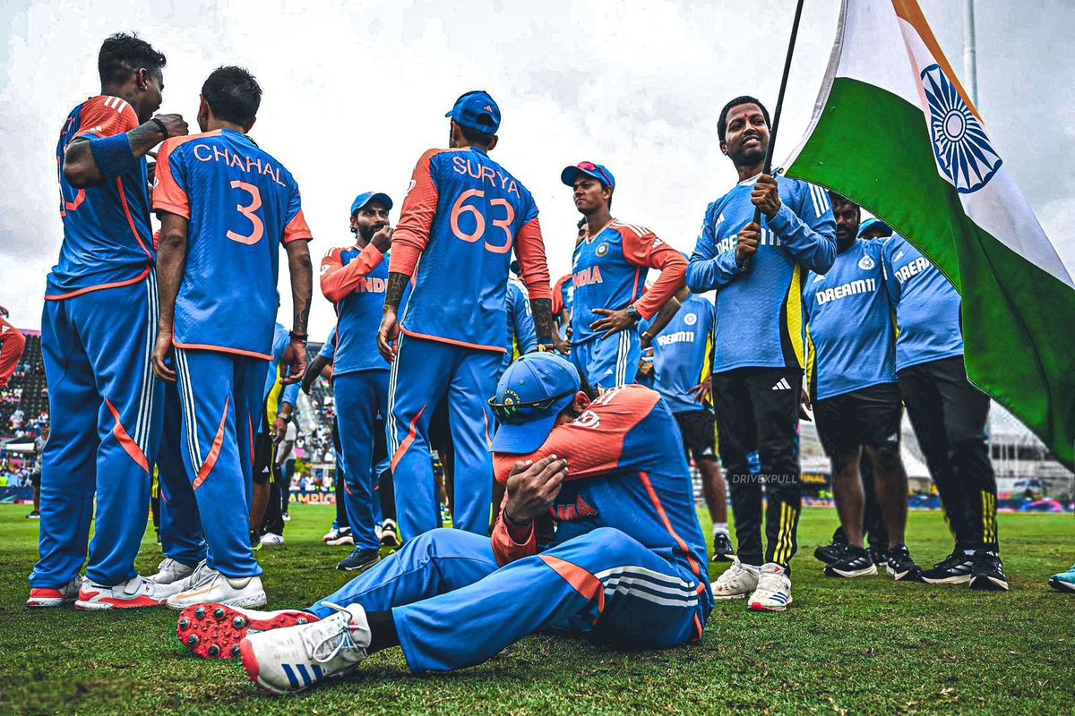 _iamasc_'s tweet photo. World Champions 2024 #T20WC2024 

@IndianCricNews 

Image courtesy @royalchallengersb https://t.co/tkfNCTpyLI