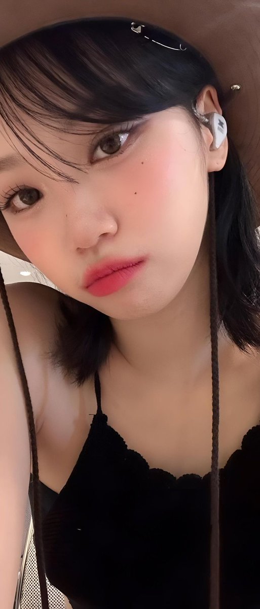 chae_puss1's tweet photo. 쳬원이는 아침부터 보지 쑤시구 이써💦💦

#능욕 #연예인능욕 #연능 #암캐 #상극 #야상극 #노예 https://t.co/Tbw7o9KI6N