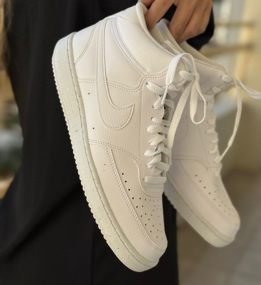Tênis Nike Court Vision Mid NN

De: R$549 | Por: R$389 🔥  
(Com cupom: ANTECIPAPROMO25)

Link: tidd.ly/3RK8CeQ 

Achado na Nike