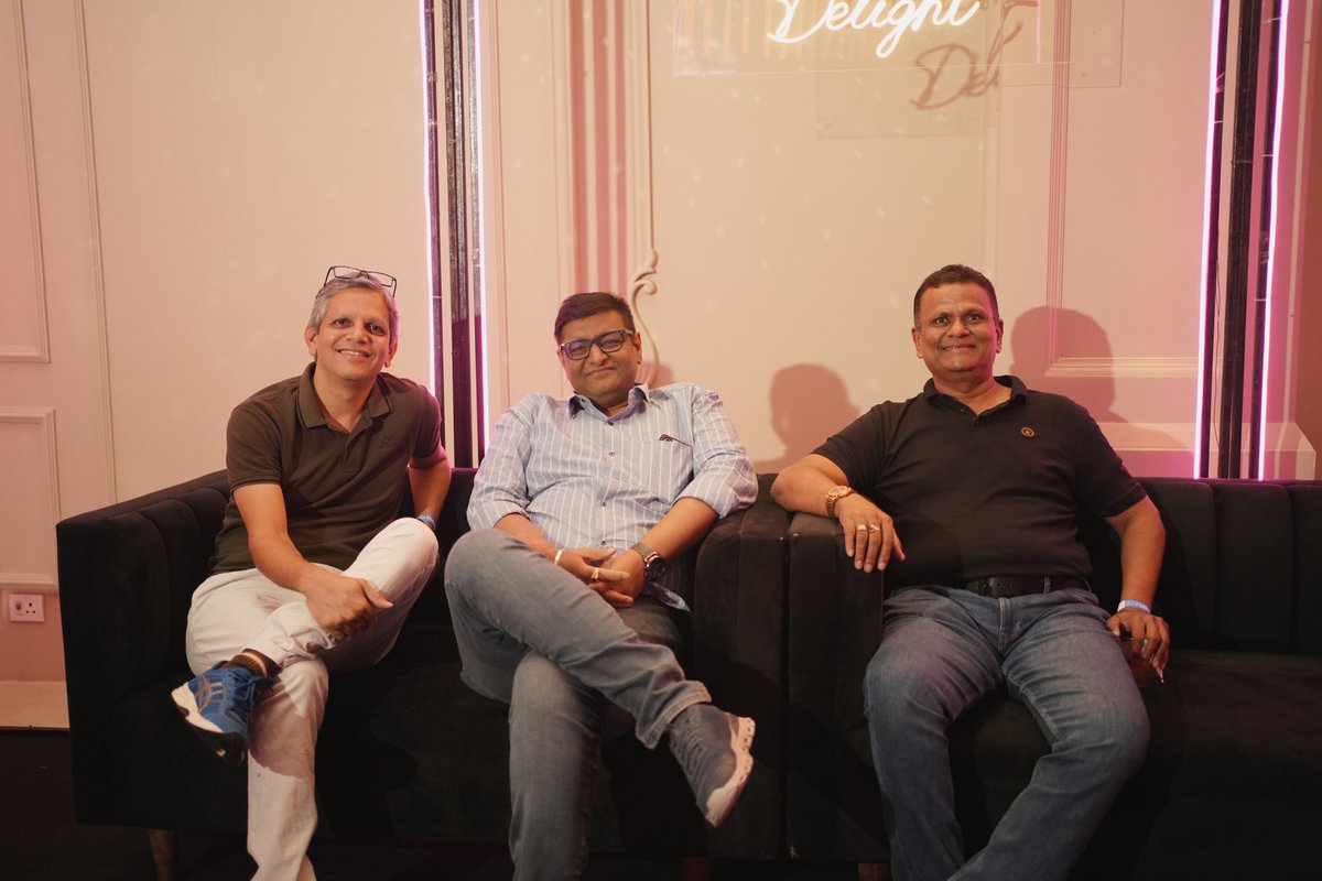 Formidium's tweet image. 8:30 PM, Rambagh Palace

Tonight’s all about mixing, mingling, and making memories!

#CherishedMemories#ToastToGoodTimes#FoundationDay #Formidium#RambaghPalace