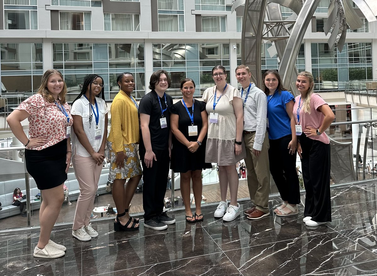 freeman6605's tweet photo. Our EdRising students from ATC are at Nationals competing! Wish these future teachers all the luck! @atcrockhillsc @RockHillSchools https://t.co/sKuhFun4z3