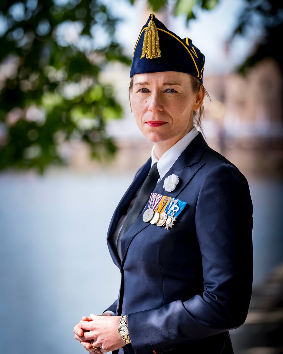 Een foto van Minister Hanke Bruins Slot tijdens de Nederlandse Veteranendag.