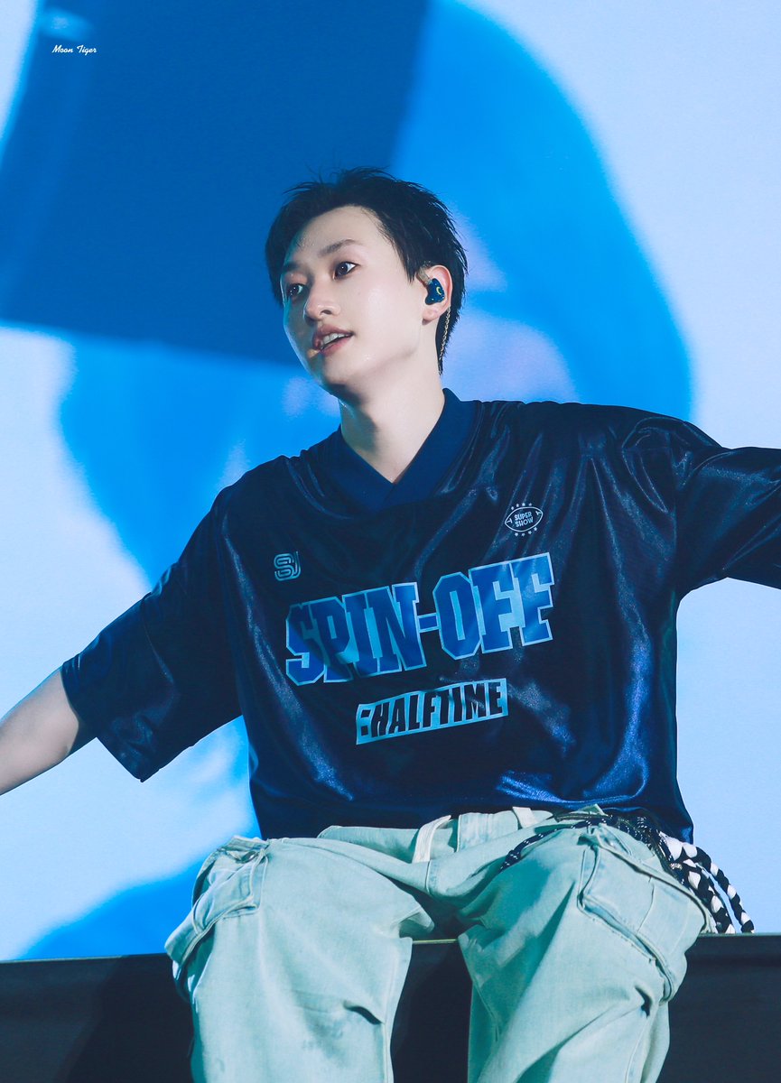 240622  슈퍼쇼스핀오프 하프타임 

🩵

 #은혁 #EUNHYUK