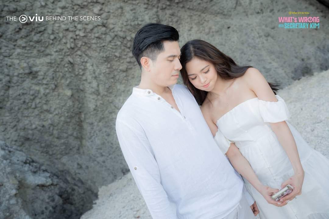 kmypau__'s tweet photo. Pakilabas napo to please!!!!
#KIMPAUWWWSKonFREETV
#WhatsWrongWithSecretaryKimPH
#KimPauOnKapChaxA2Z
#KimPauOnTV5
#SecKim #BMC #KimDon
#KimPau #PauloAvelino #KimChiu https://t.co/lFFHCA8ekm