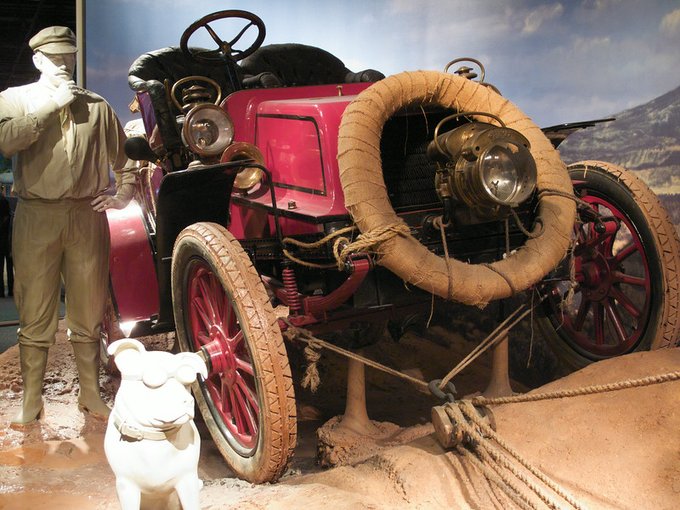 That's me. I am a statue in the most famous museum in the world. I got molded on a modeling job in NYC