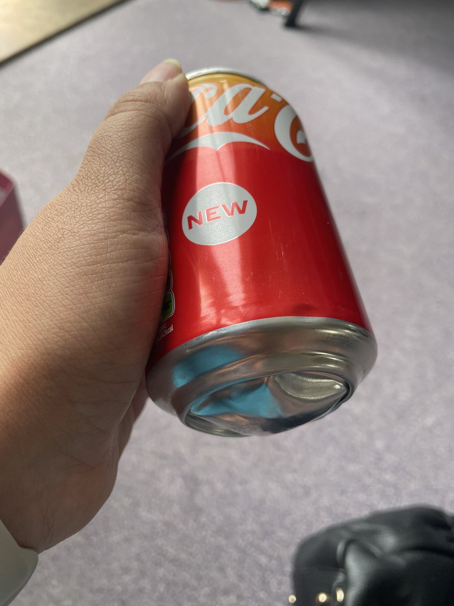 simone aplin tweet media