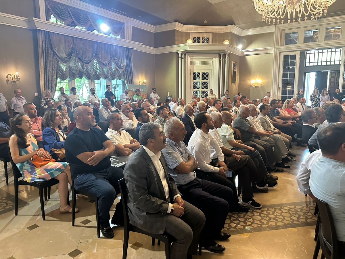 ErayErgun06's tweet photo. Başkent Muhtarlar Federasyonu Genel Kur.gerçekleştirdik Süleyman Ulusu Başkan ile birlikte yürüyecek Ankara’mızı TÜRKİYEMİZ’de temsil edeceğiz,Rabbim mahçup etmesin

Yalnız bırakmayan Konfederasyon Başkanımız Bekir Aktürk,Değerli Konuklar Kıymetli Delegelerimize teşekkür ediyoruz https://t.co/xmR8MEWW4b