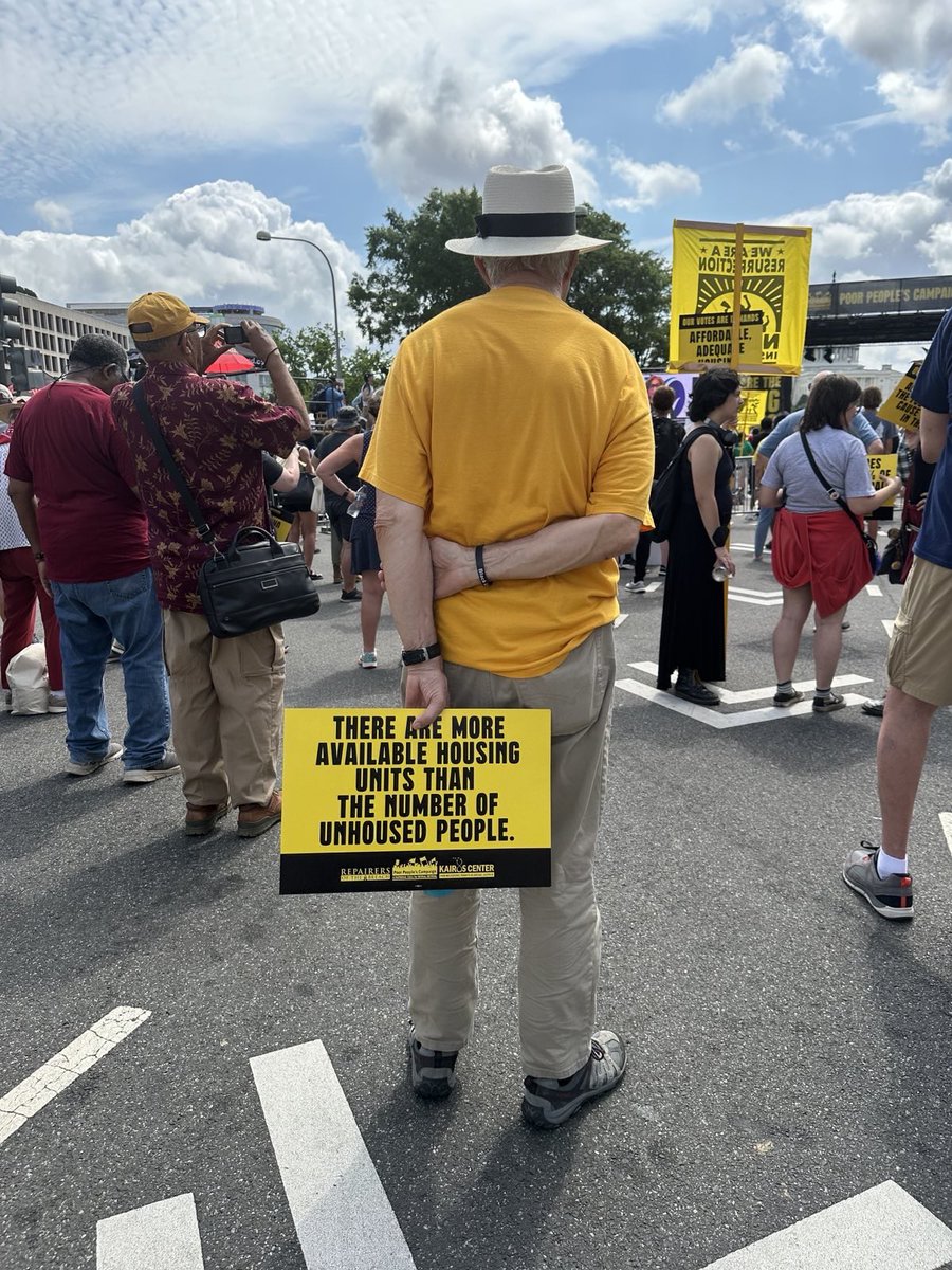 Our country can provide affordable housing.

We can ensure everyone has healthcare.

If you’re ready to fight poverty, check your voter registration: <a href="/votedotorg/">VOTE.ORG</a>