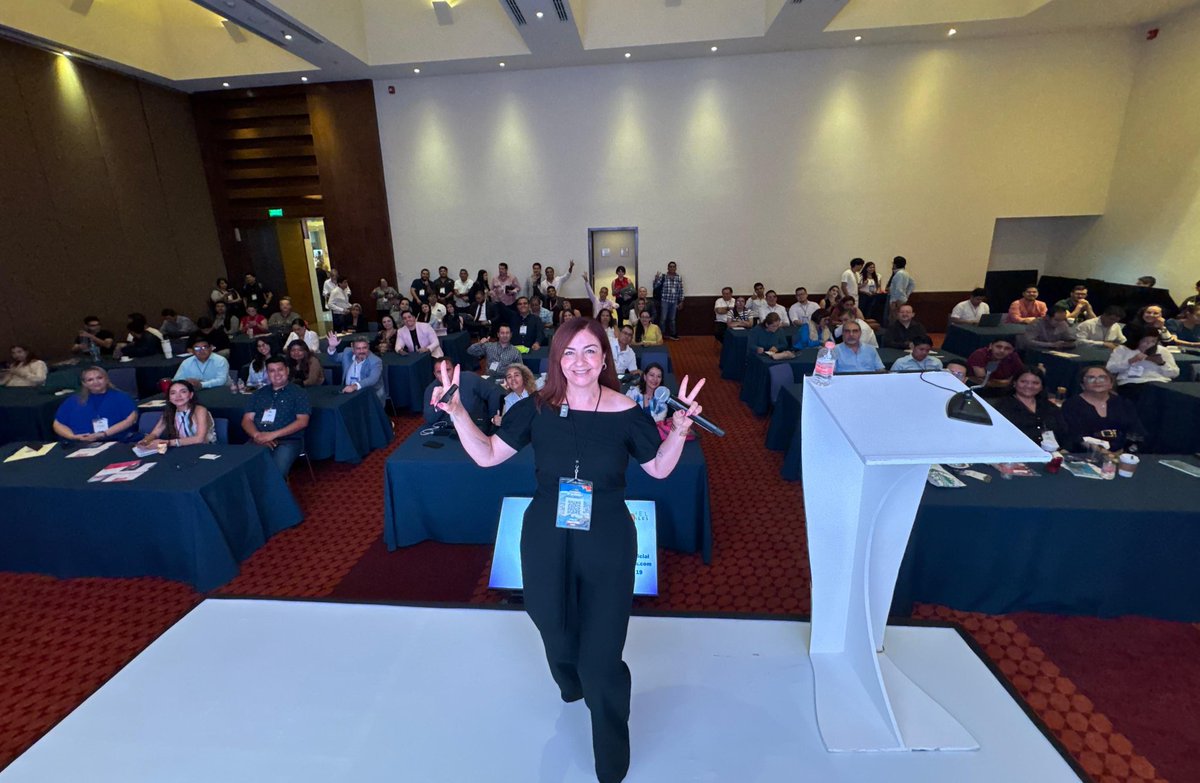 Gracias por tanto <a href="/CumbreCP/">CumbreCP</a> y <a href="/PolitologosD/">Politólogos Digitales</a> 
Estuvo increíble la Cumbre Monterrey 2024 🤩