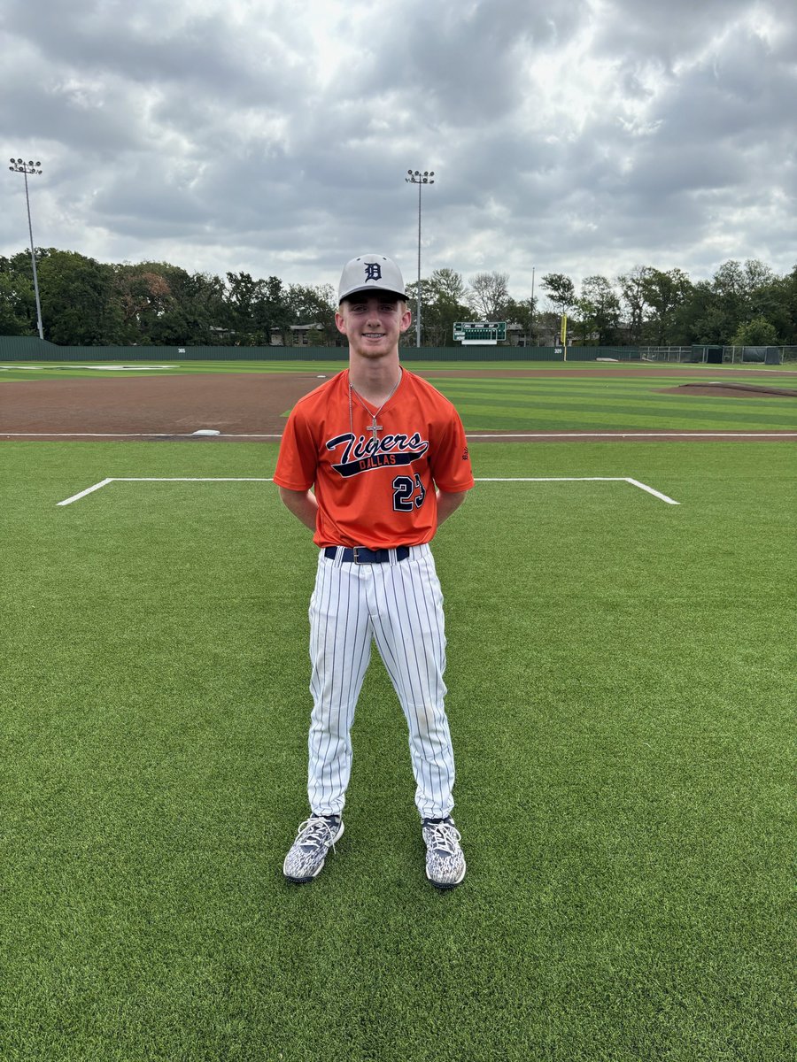 FiveToolTexas's tweet photo. F: @DTigerBaseball East 16U 13, PitchMan Kennard 16U 1
PoG: @bsymes07 2-3, 3B, 2B, 3 RBI, R
Pitcher: Wyatt Cox 4 IP, 2K, 0H, 0R
Notable: @HoldenWhiteTX 1-1, 2 RBI
Rajan Luthra 1-2, 2 RBI, 2R, BB
@quinnturn2 1-2, 3B, R, BB https://t.co/UhA3US1zMa
