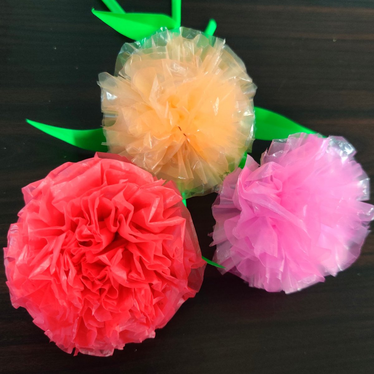 youtu.be/l6q9pB6wA_s
Plastic Carry bag re-use ideas 
#crafts #handmade #diy #crafting #crafty #creative #homedecor #handcrafted #artist #design #gifts #diycrafts #plasticflowers #plasticcarrybagsflowers #artsandcrafts #giftideas #instagood #arts #homemade #decor #art