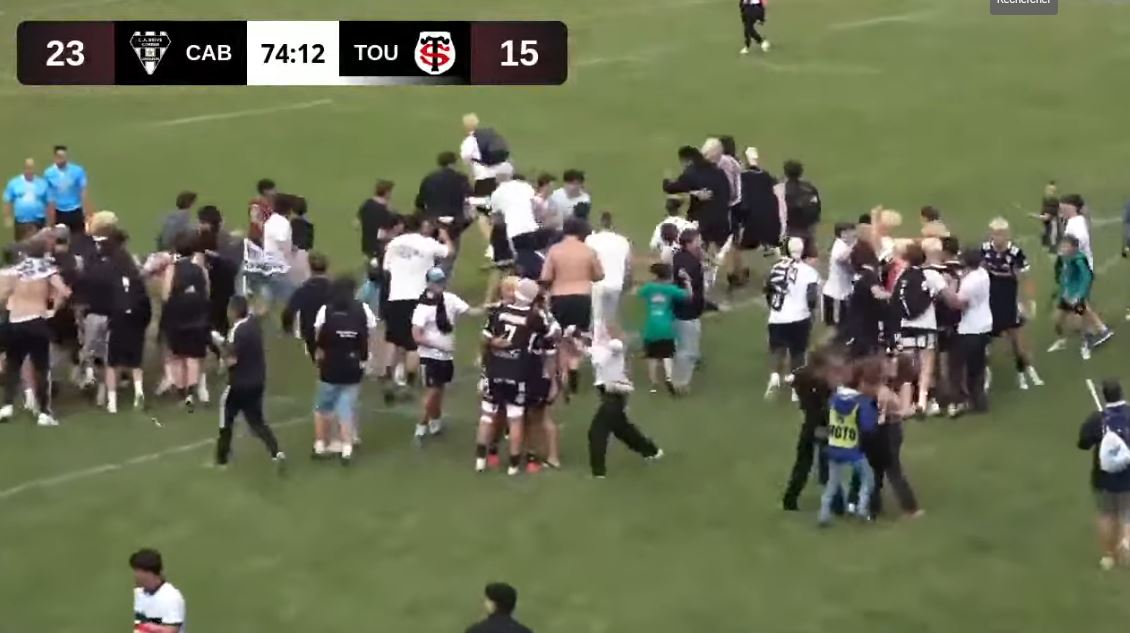 allezbriverugby's tweet photo. Malgré un essai en toute fin de match de Toulouse, Brive l'emporte et devient champion de France Crabos ! 👏👏👏 @CABriveRugby https://t.co/MjJwLMI9SB