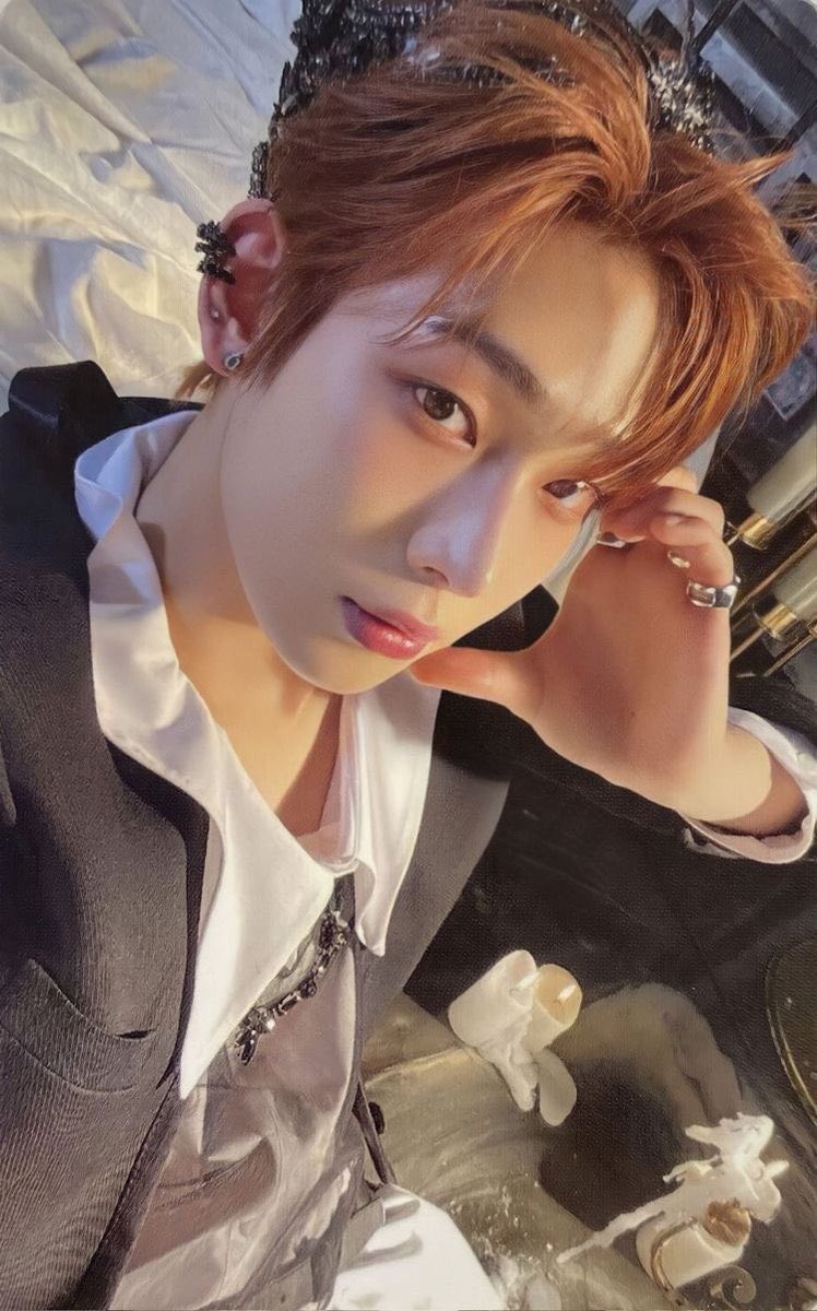 wts lfb ph

🎀.. sunoo full selca pc tingi ><

- stbo
- payo (prio) / 1 week reservation 
- mint condi 

🩰 170 dop / 150 payo

reply “mine”or dm me to claim!

mop:gcash
🚚:sco/fex/sdd

🏷enhypen sunoo darkblood full version selca half heart crown tingi