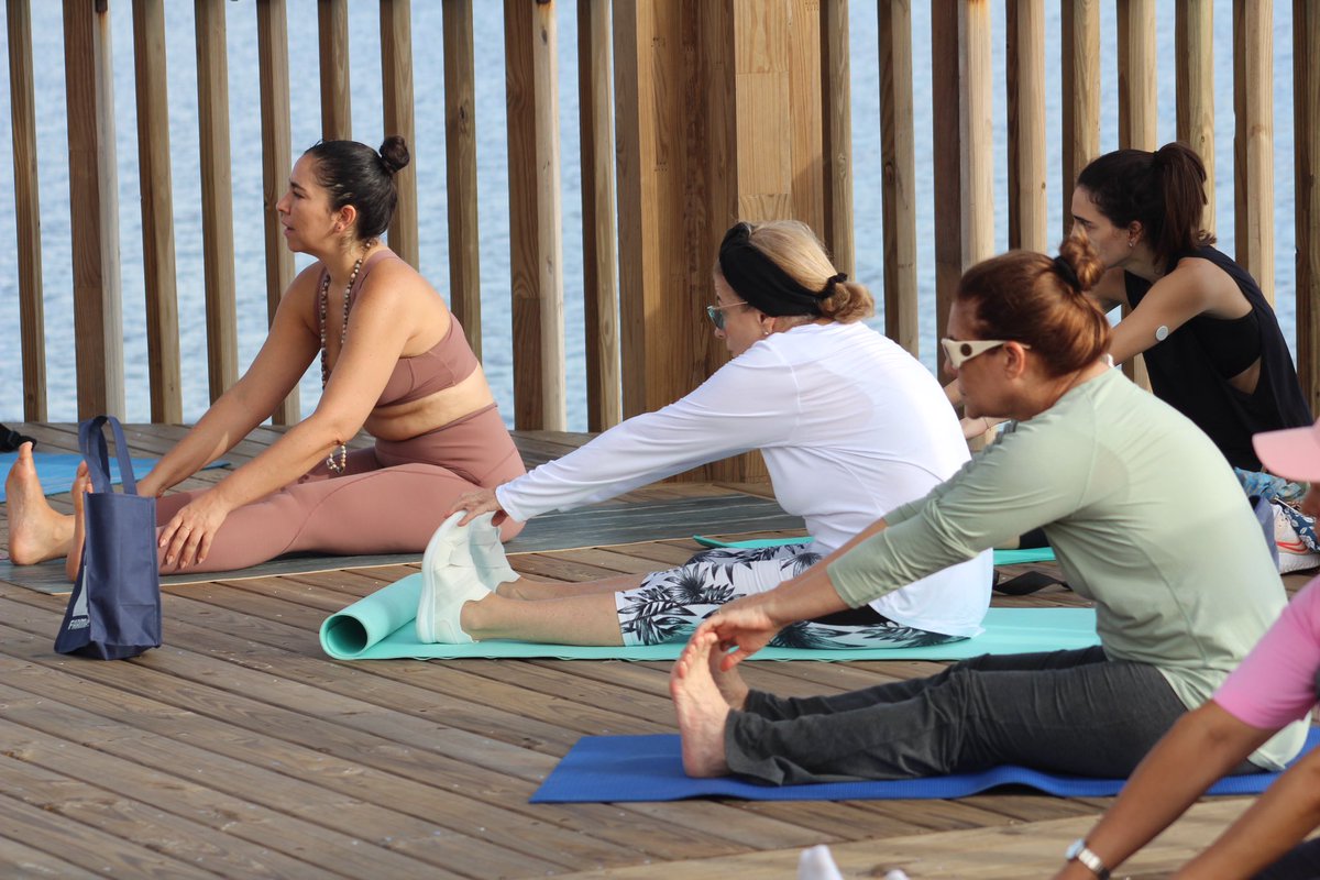 alcaldiabquilla's tweet photo. ¡Así vivimos #BarranquillaEsMallorquín!🍃🧘🏾‍♂️

Naturaleza, yoga, deportes náuticos, actividades para toda la familia y las delicias que ofrecen las emprendedoras #DeLaManoConLaPrimera en un solo lugar. Aún tienes tiempo de sumarte. ¡Te esperamos!🐦‍⬛ https://t.co/ceiEWL6Y2S