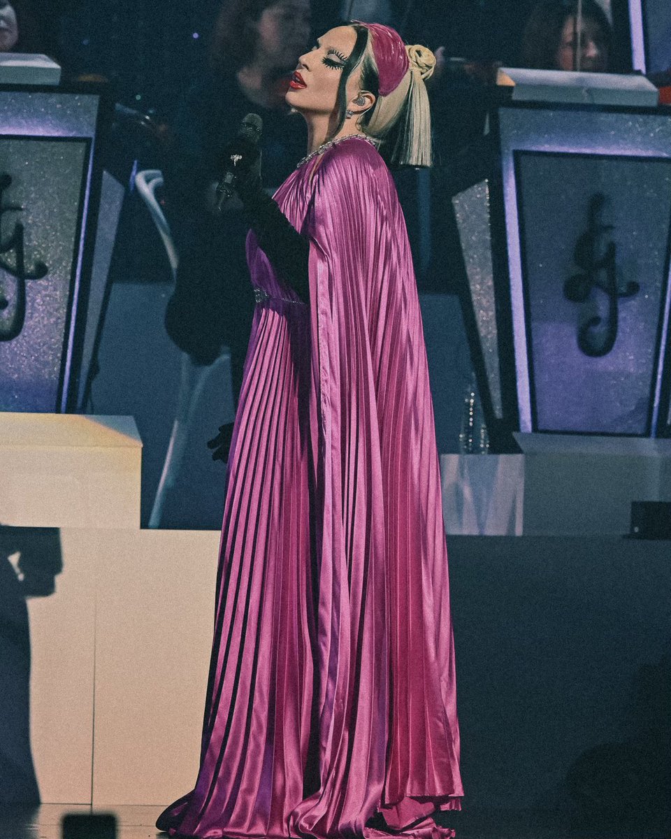 Lady Gaga tweet media