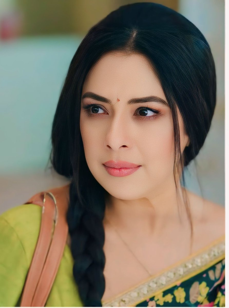 Emoted every single feeling with her eyes &amp; trully she's d expressions queen for a reason #Rupaliganguly ppl are amazedhaving seen her work,knowing her inclination her work&amp; dedication,she did always her best
What a fine actress
   U R BEST
#Anupamaa

RUPALI WINS MILLIONS HEARTS