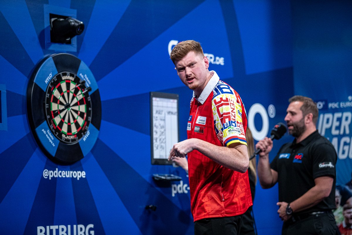 dartn_de's tweet photo. +++ Springer feiert 2. Sieg bei der Next Gen +++
🏆 2. Saisonsieg für Niko Springer 🇩🇪
🎯 Erneut Finalsieg über Marcel Gerdon
📜 Springer nun auch in der Rangliste vorne
➡️ https://t.co/uvM1jdwDs1
#darts #pdc #pdceurope #nikospringer #nextgen https://t.co/eTxE5QlUGl